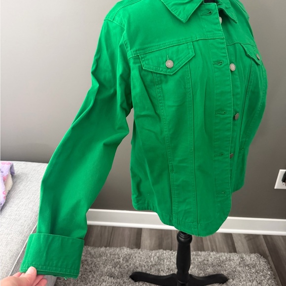 Charter Club Emerald Green Jean Jacket.

#28 - Picture 6 of 6